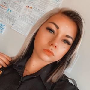 Meet your Posher, Kaitlin